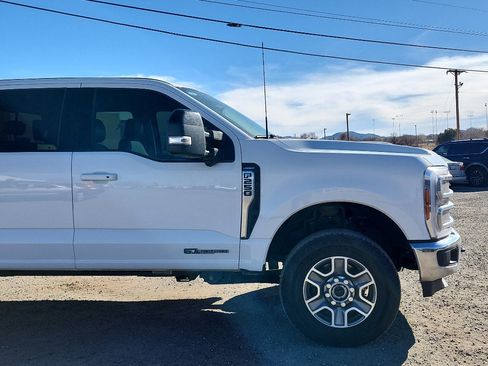 Used 2024 Ford F250 Lariat image 4