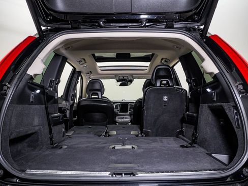 Used 2021 Volvo XC90 T8 Inscription image 27