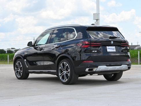 Certified 2026 BMW X5 xDrive40i AWD/4WD image 7
