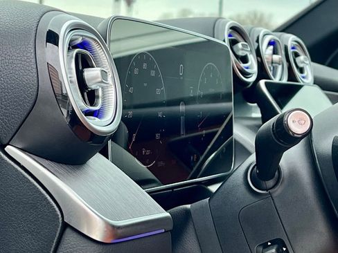 Certified 2026 Mercedes-Benz GLC 300 4MATIC image 17