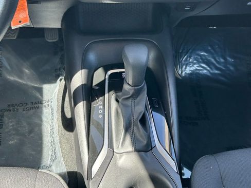 Certified 2025 Toyota Corolla LE image 20