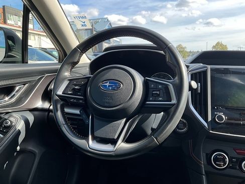 Used 2019 Subaru Crosstrek 2.0i Limited w/ Moonroof Package w/Navigation image 19