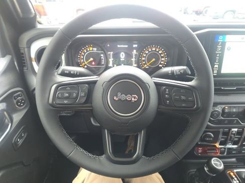 New 2026 Jeep Gladiator Willys image 15