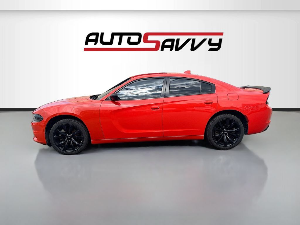 Used 2022 Dodge Charger SXT w/ Blacktop Package AWD/4WD image 4