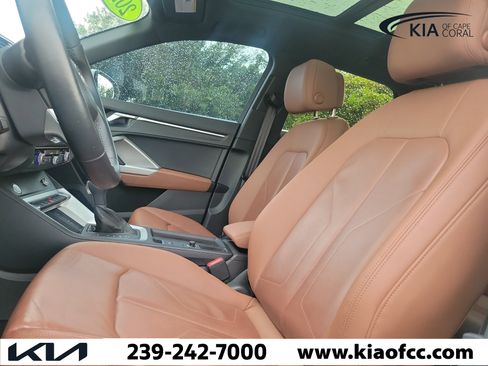 Used 2020 Audi Q3 2.0T Premium w/ Convenience Package AWD/4WD image 26