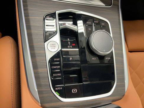 New 2026 BMW X5 sDrive40i w/ M Sport Package RWD image 18