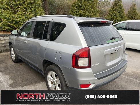 Used 2016 Jeep Compass Sport w/ Power Value Group image 4