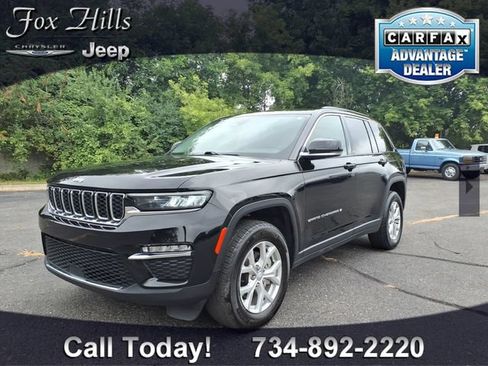 Certified 2023 Jeep Grand Cherokee Limited AWD/4WD image 3