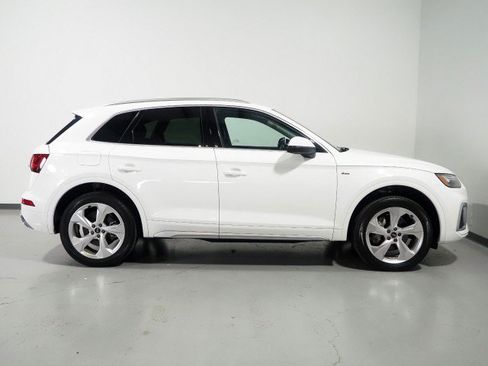 Used 2023 Audi Q5 2.0T Premium Plus w/ S Line w/ Premium Plus Package AWD/4WD image 5