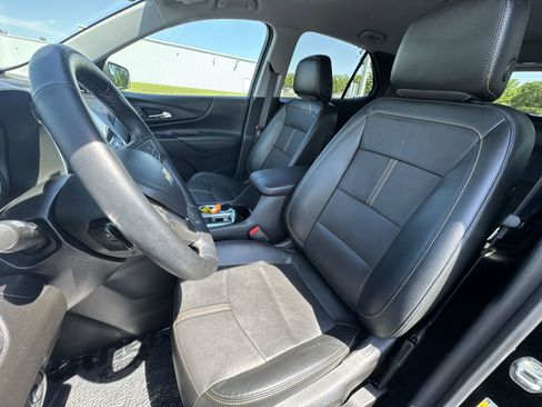 Certified 2023 Chevrolet Equinox Premier AWD/4WD image 11