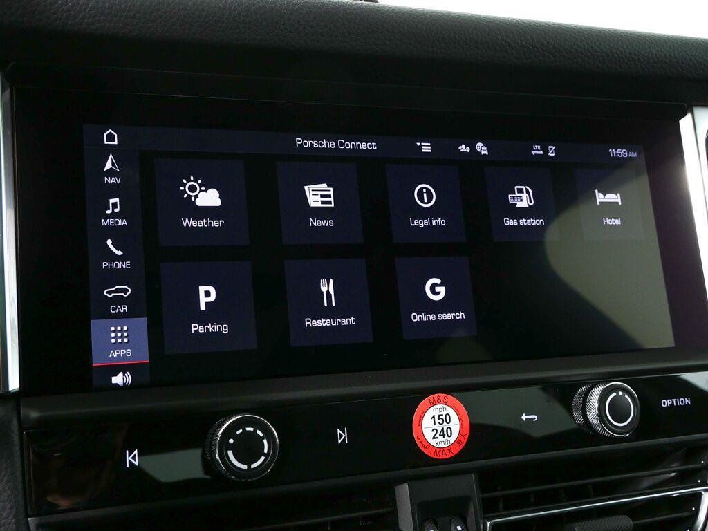 Certified 2026 Porsche Macan AWD/4WD image 15
