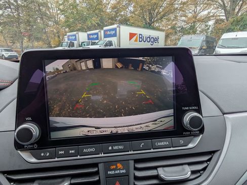 Used 2025 Nissan Altima 2.5 SR image 21