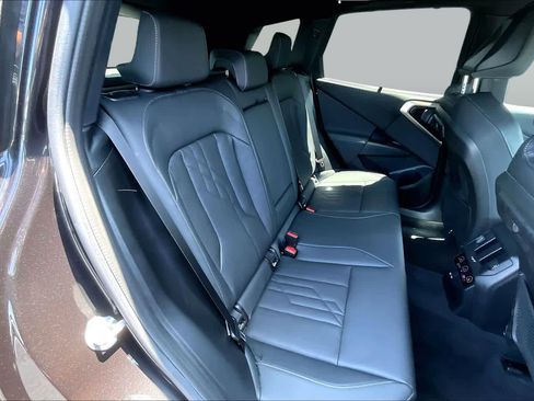 Certified 2025 BMW X3 xDrive30i w/ Premium Package AWD/4WD image 21