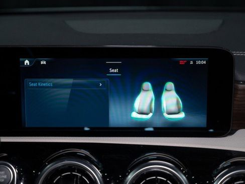 Used 2026 Mercedes-Benz CLA 250 image 16