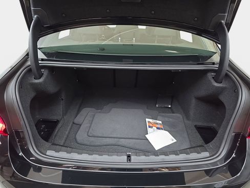 Used 2023 BMW 330i xDrive 330i xDrive w/ Driving Assistance Package image 14