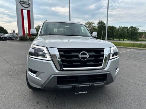 Certified 2023 Nissan Armada SV w/ Cargo Package AWD/4WD image 9