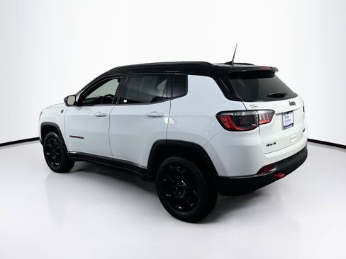 Used 2023 Jeep Compass Trailhawk AWD/4WD image 7
