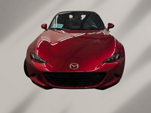 Used 2024 MAZDA MX-5 Miata Grand Touring image 2