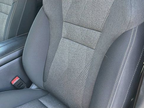 Used 2025 Nissan Rogue SV AWD/4WD image 20