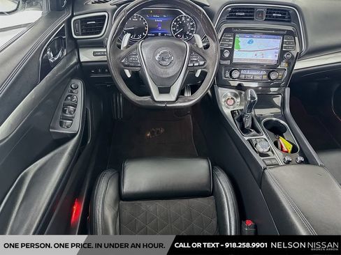 Certified 2017 Nissan Maxima SR w/ Midnight Edition FWD image 22