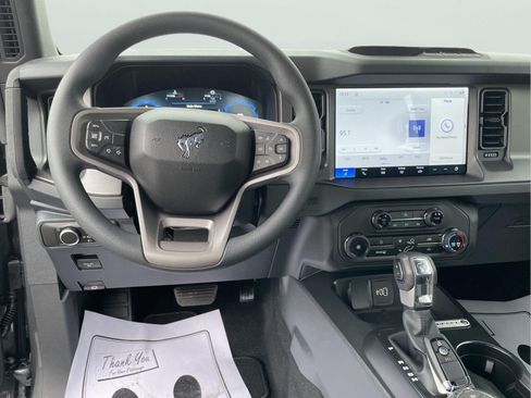 New 2026 Ford Bronco 2-Door AWD/4WD image 30