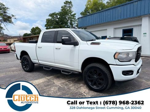 Used 2023 RAM 2500 Big Horn w/ Night Edition AWD/4WD image 5