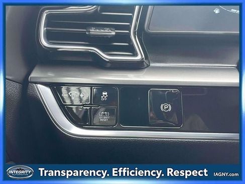 Used 2023 Kia Sportage EX image 20