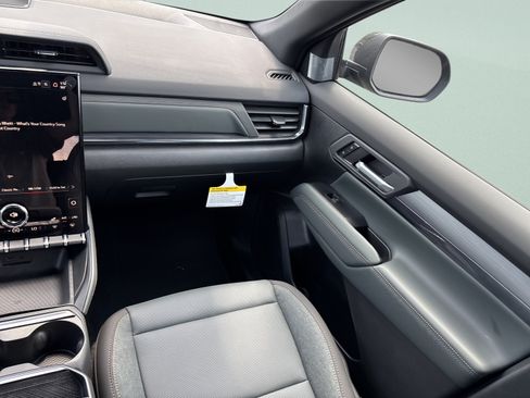 New 2026 GMC Terrain AT4 AWD/4WD image 26