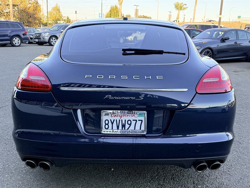 Used 2013 Porsche Panamera S RWD image 6