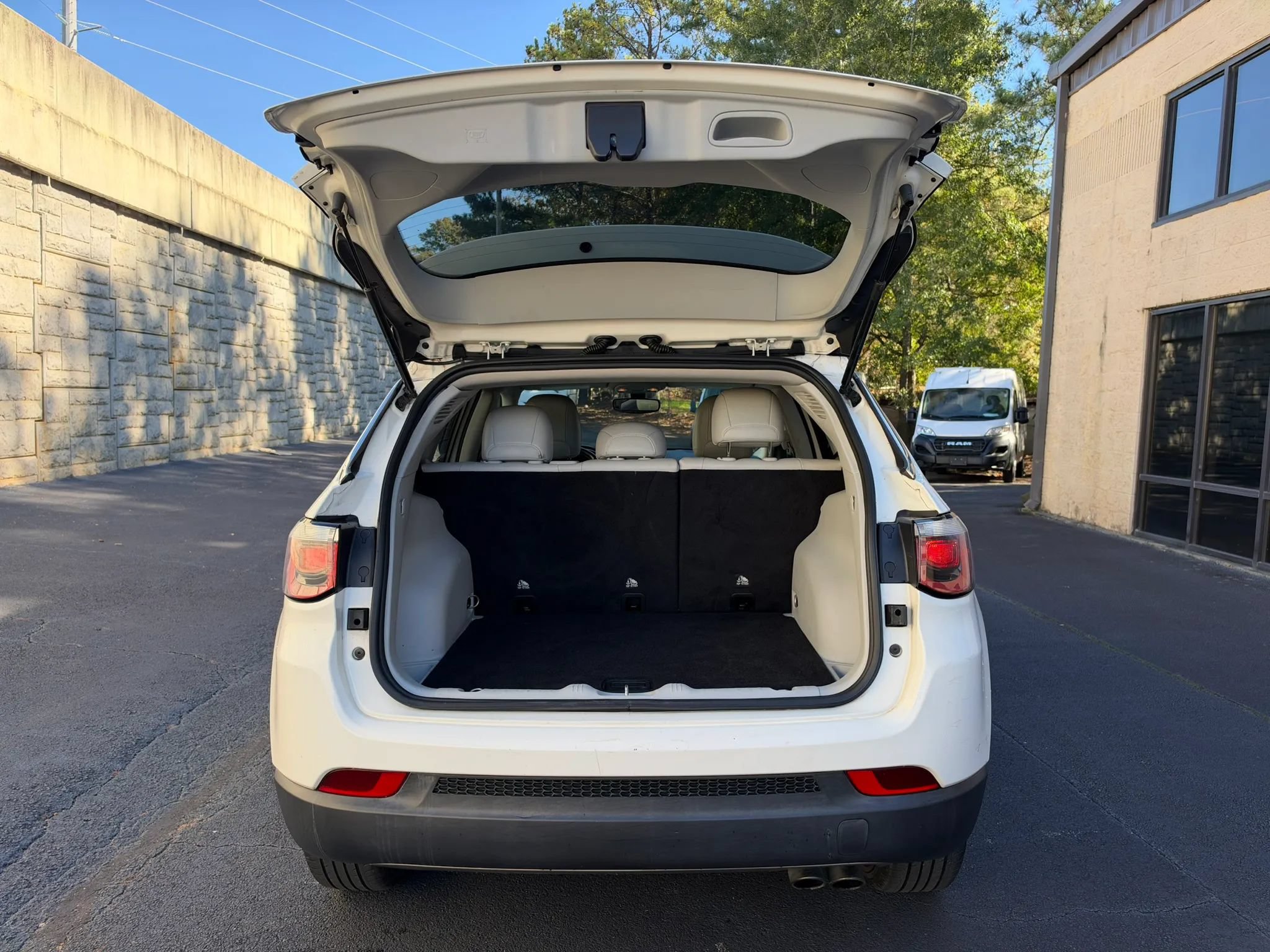 Used 2020 Jeep Compass Limited FWD image 32