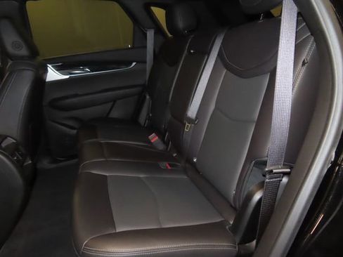 Used 2025 Cadillac XT5 Premium Luxury image 22