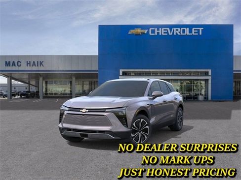 New 2026 Chevrolet Blazer EV LT image 8