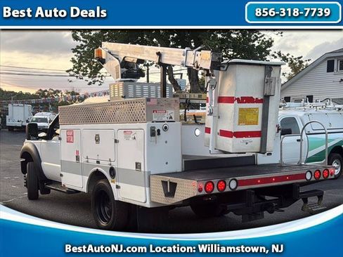 Used 2013 Ford F450 XL w/ Heavy Service Suspension Pkg RWD image 1