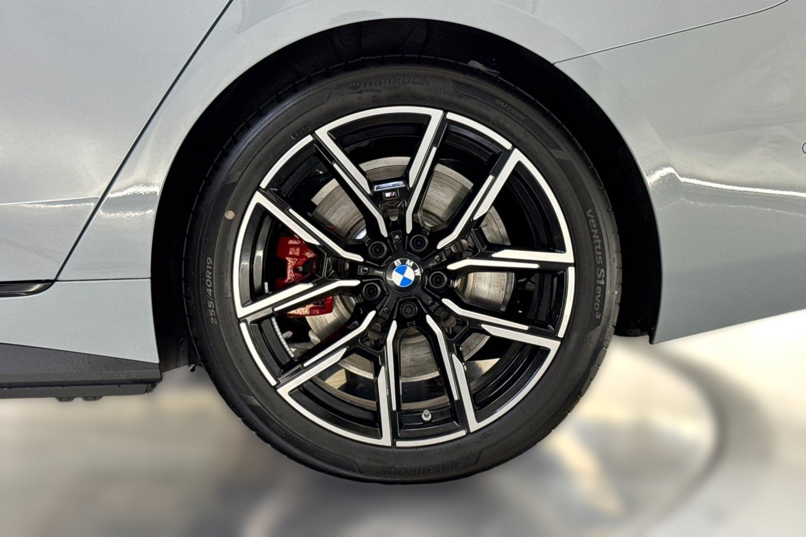 Used 2026 BMW i4 xDrive40i w/ M Sport Package AWD/4WD image 12