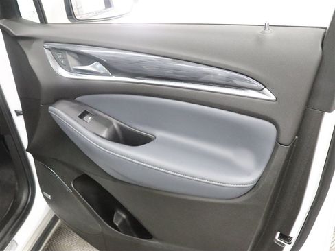 Used 2021 Buick Enclave Premium w/ Sun and Sites Package AWD/4WD image 36