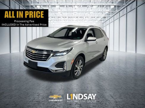 Used 2022 Chevrolet Equinox Premier AWD/4WD image 1