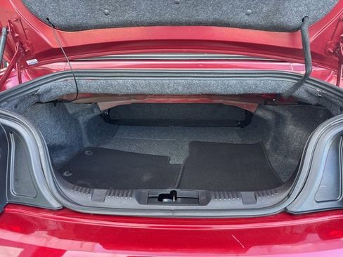 Used 2016 Ford Mustang Premium image 9