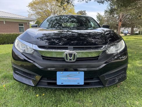 Used 2016 Honda Civic LX image 3