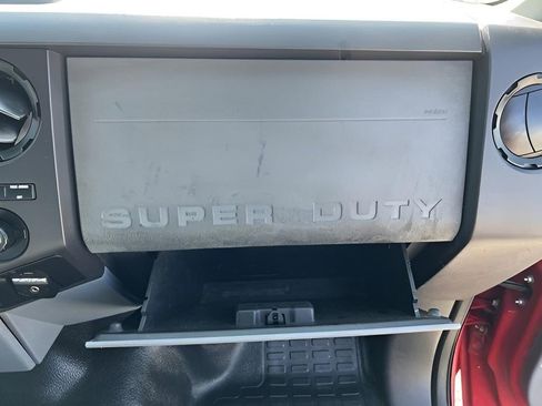 Used 2011 Ford F250 XL w/ XL Value Pkg image 29