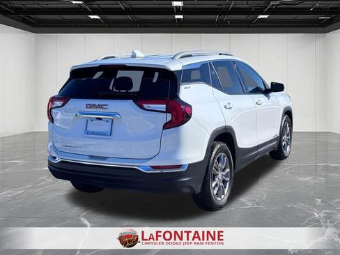 Used 2022 GMC Terrain SLT image 5