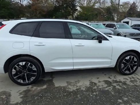 New 2026 Volvo XC60 B5 Ultra w/ Protection Package Premier image 9