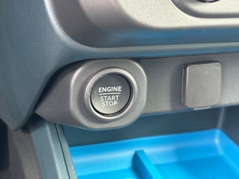 New 2026 Ford Maverick XLT w/ XLT Luxury Package FWD image 6
