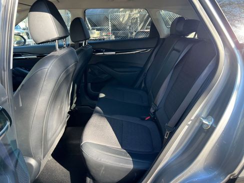 Used 2025 Kia Seltos S image 45