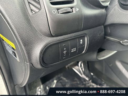 Used 2016 Kia Forte LX image 16