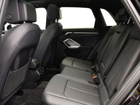 Used 2025 Audi Q3 2.0T Premium w/ Convenience Package image 44