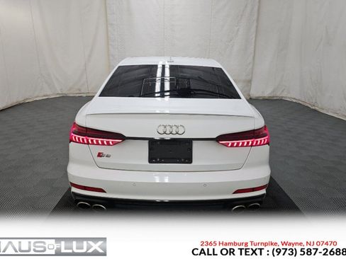 Used 2020 Audi S6 Premium Plus w/ S Sport Package AWD/4WD image 8