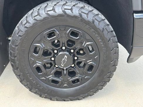 Certified 2024 Chevrolet Silverado 2500 High Country w/ Midnight Edition AWD/4WD image 31