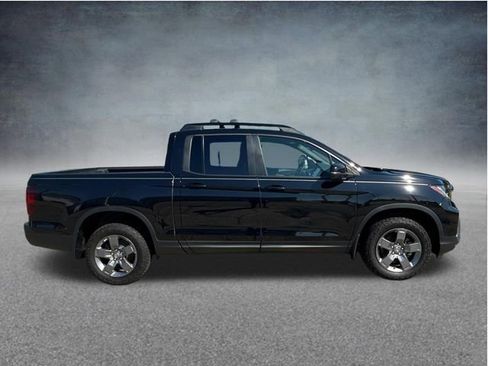 Used 2024 Honda Ridgeline TrailSport image 12