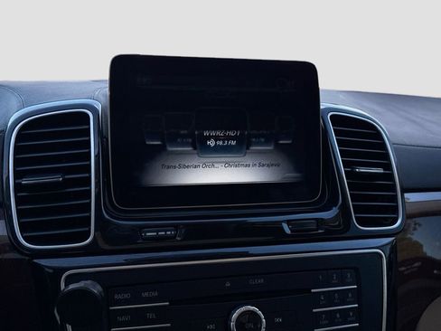 Used 2018 Mercedes-Benz GLS 450 4MATIC w/ Premium Package image 30