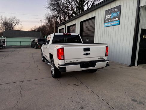 Used 2016 Chevrolet Silverado 1500 High Country w/ High Country Premium Package image 13